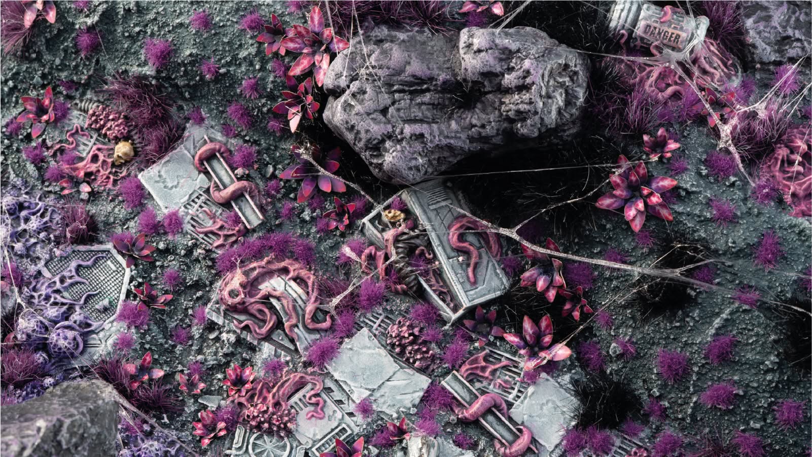 Gamers Grass | Basing Box | Purple Swarm - Image 2