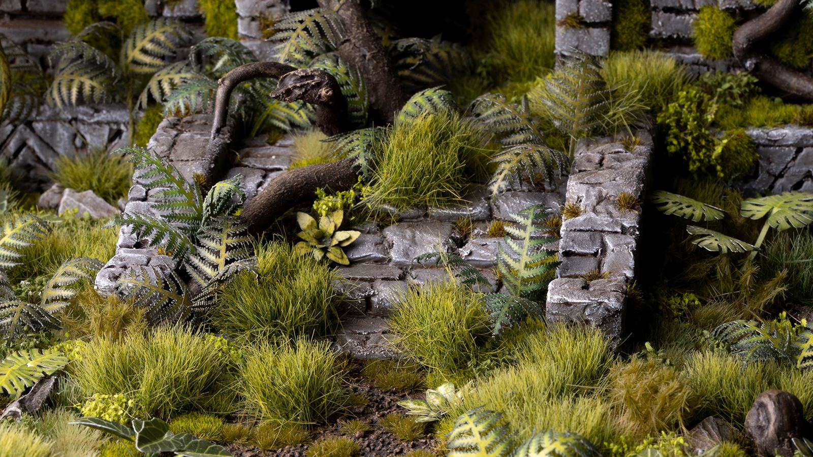 Gamers Grass | Grass Tuft Large | Jungle